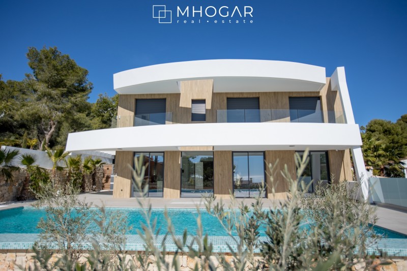 Moraira-Villa hermosa en venta